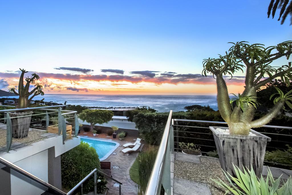 Hôtel Atholl House à Camps Bay Extérieur photo